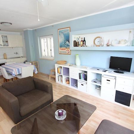 Apartment Maestral ロヴィニ エクステリア 写真